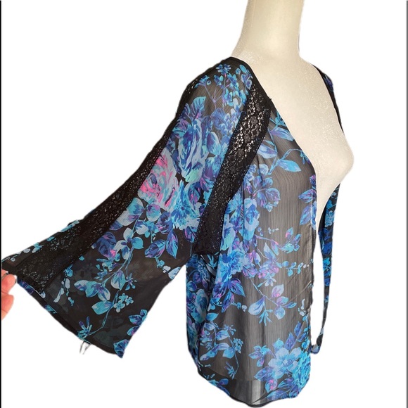 🌼NWOT Express kimono blue black size M - Picture 2 of 8